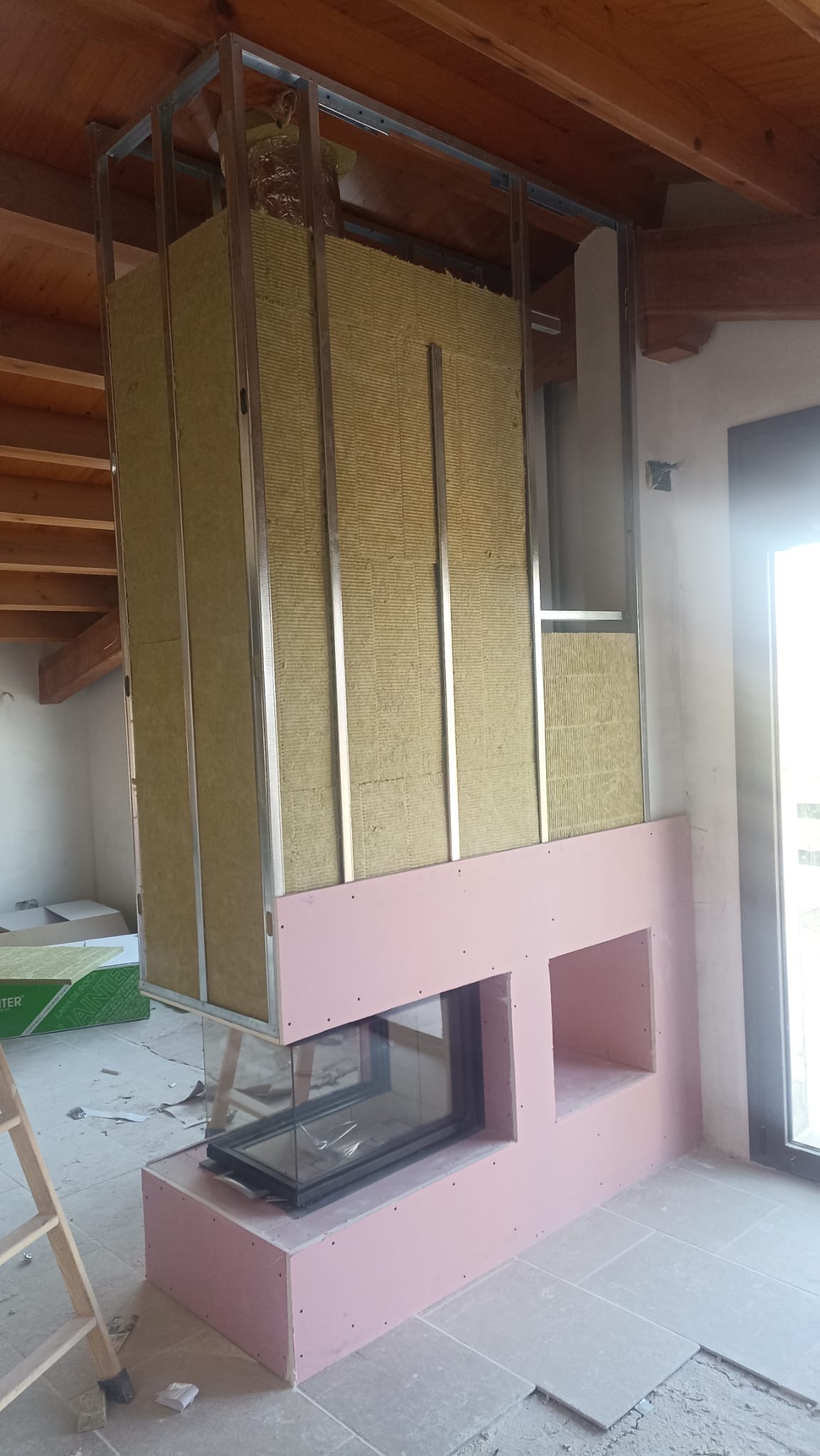 Chimenea leña Austroflamm 48x72x51