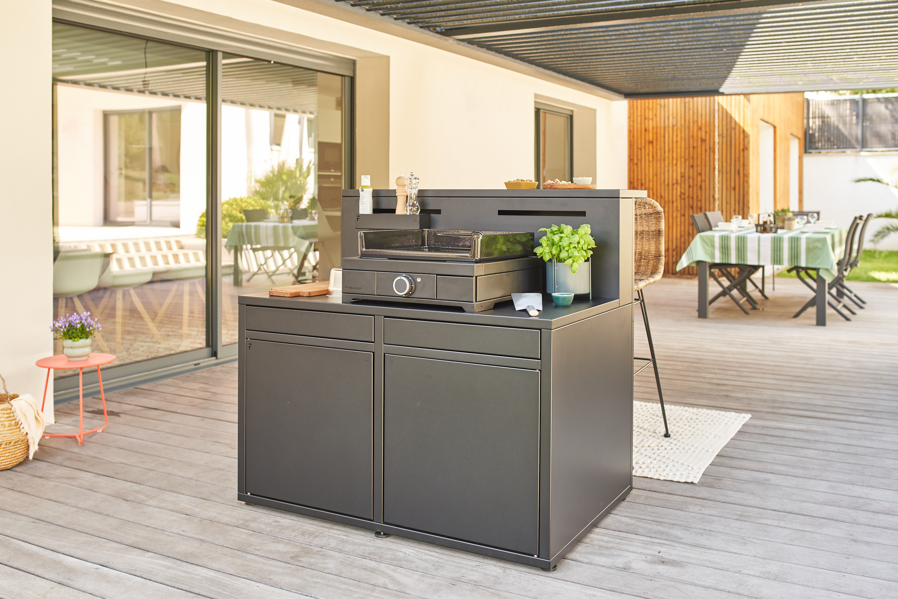 Módulo de cocina exterior de 120cm para planchas color negro 4