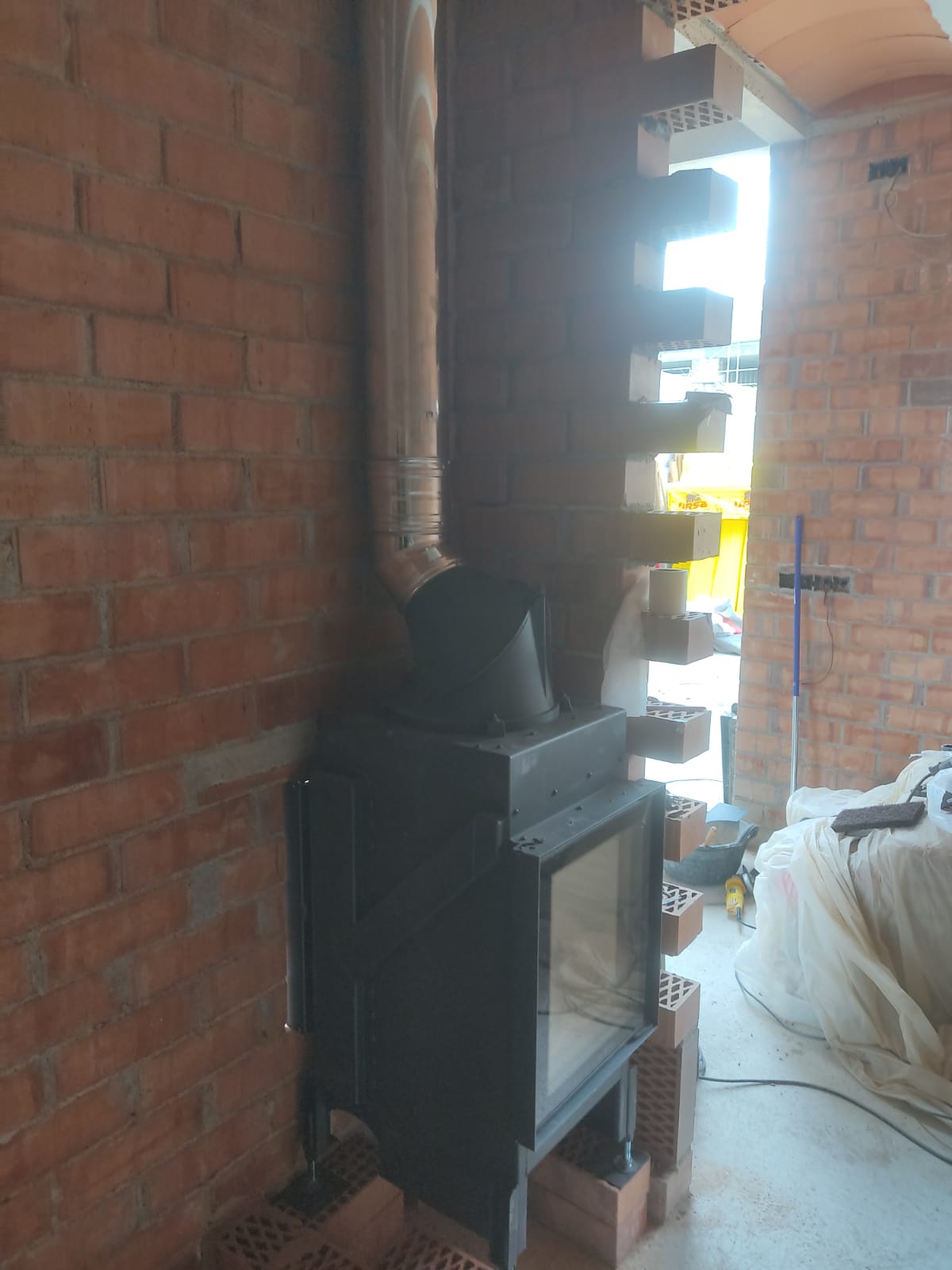 Chimenea de leña 45x51K II