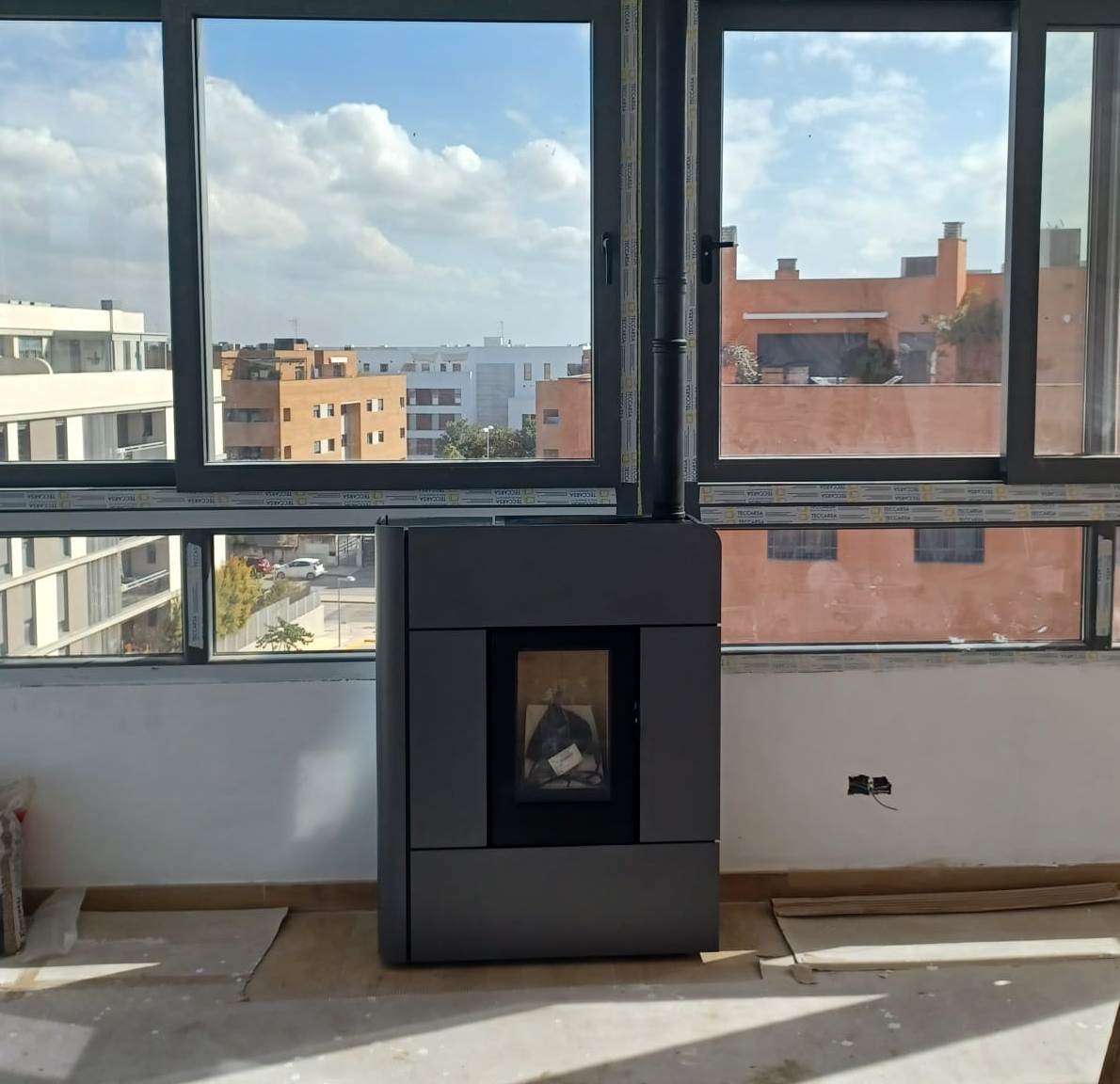 Estufa de pellet Raam Comfort Air 8 UP