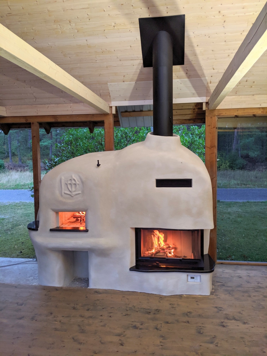 Chimenea de leña HEAT E2 G 81/40 - Esquinero (Puerta guillotina, cristal dividido) Interior blanco