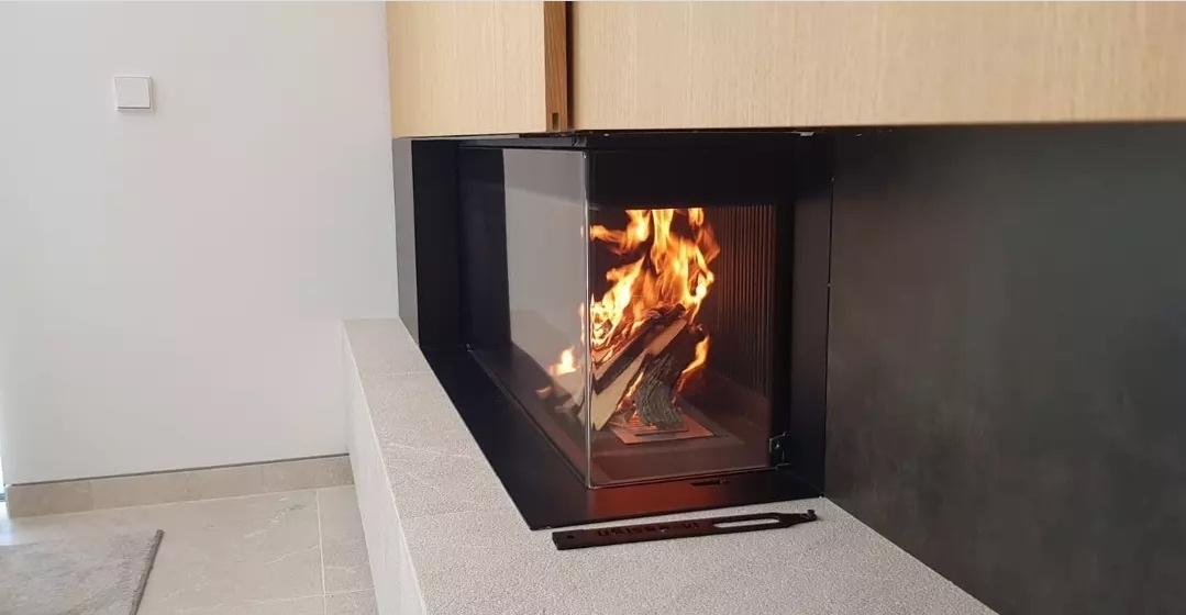 Chimenea de leña rinconera Luna Diamond 1100CR