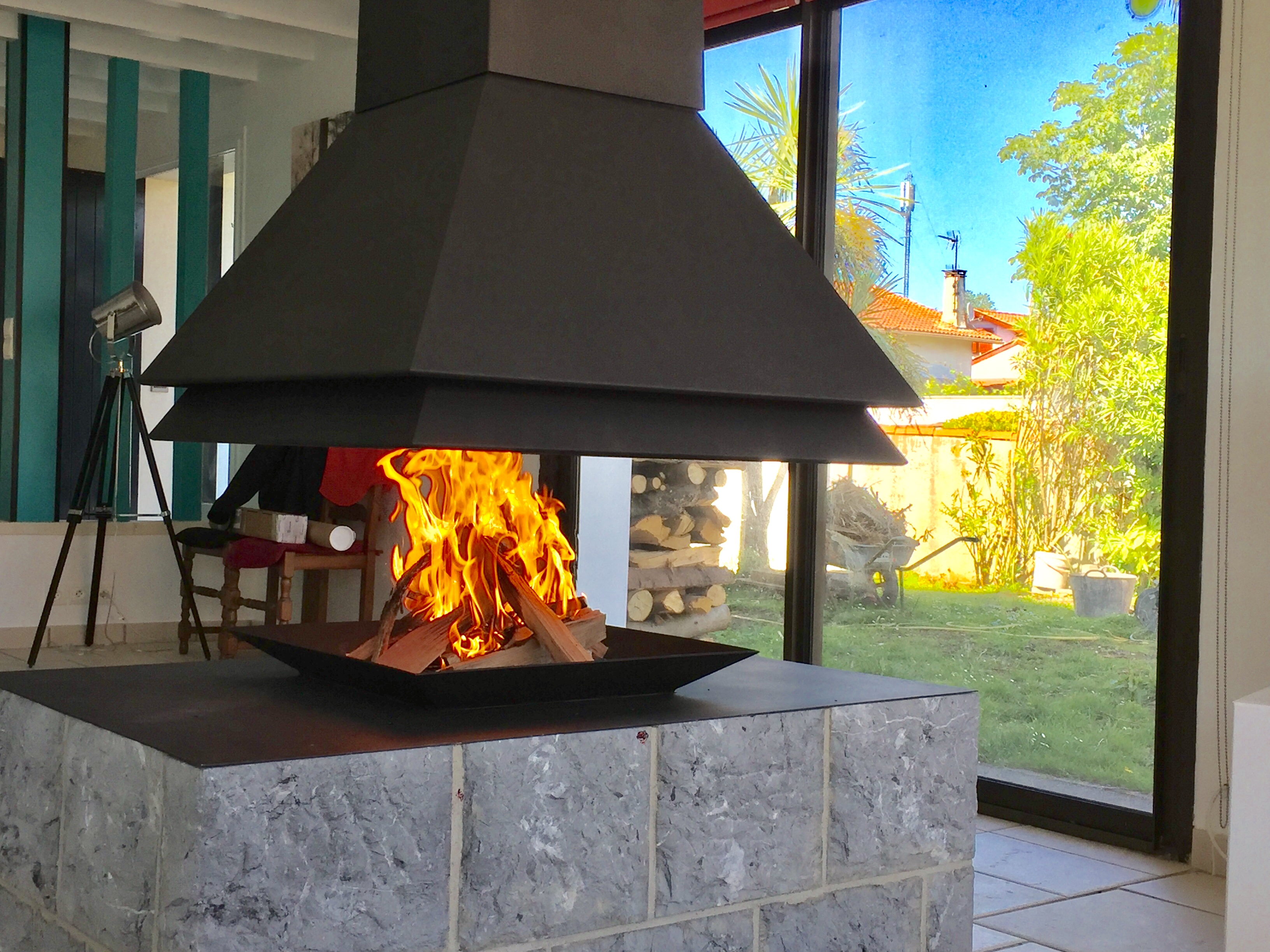 Chimenea de leña MONTGO sin mesa 5