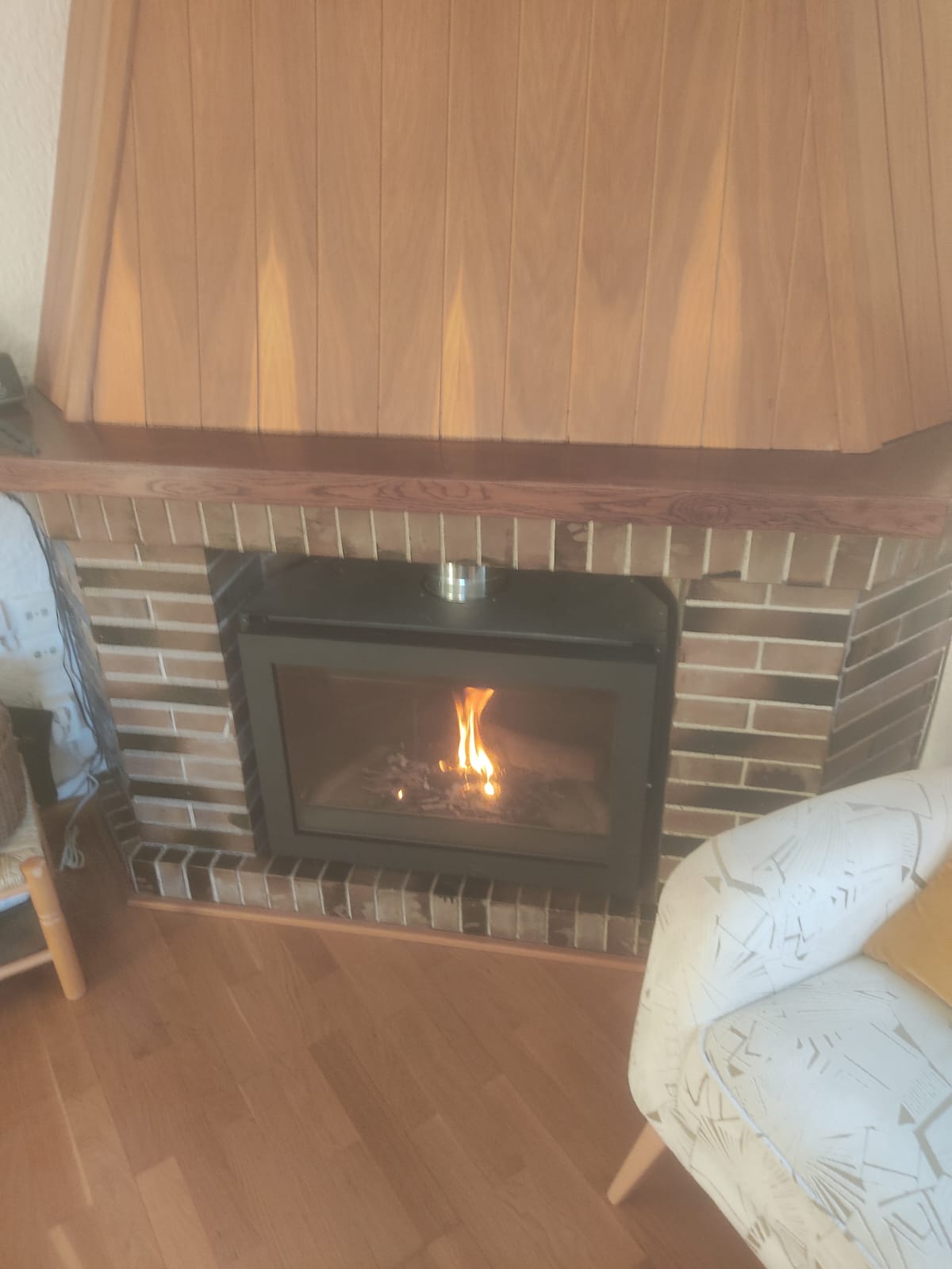 Chimenea de leña S75