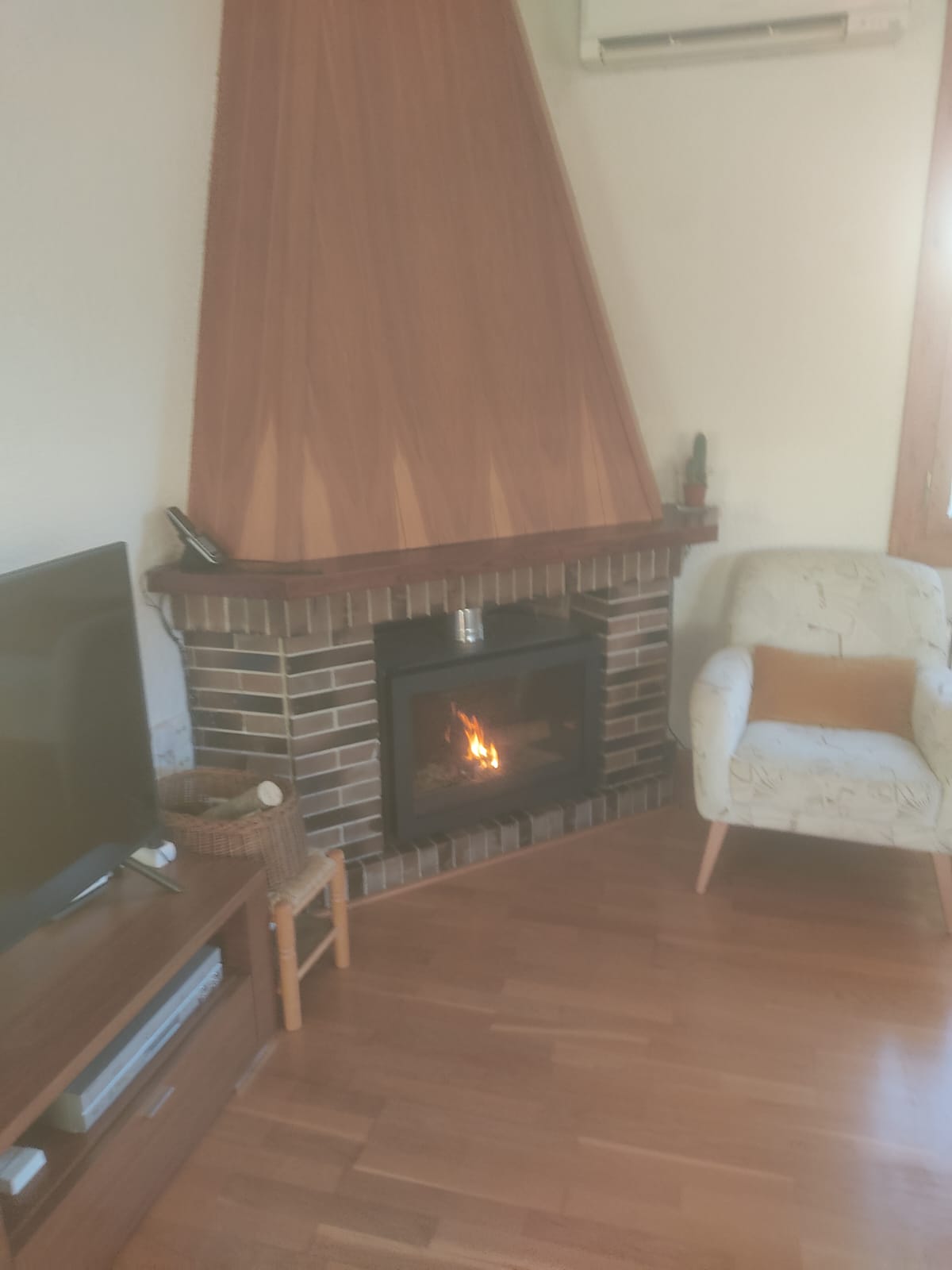 Chimenea de leña S75