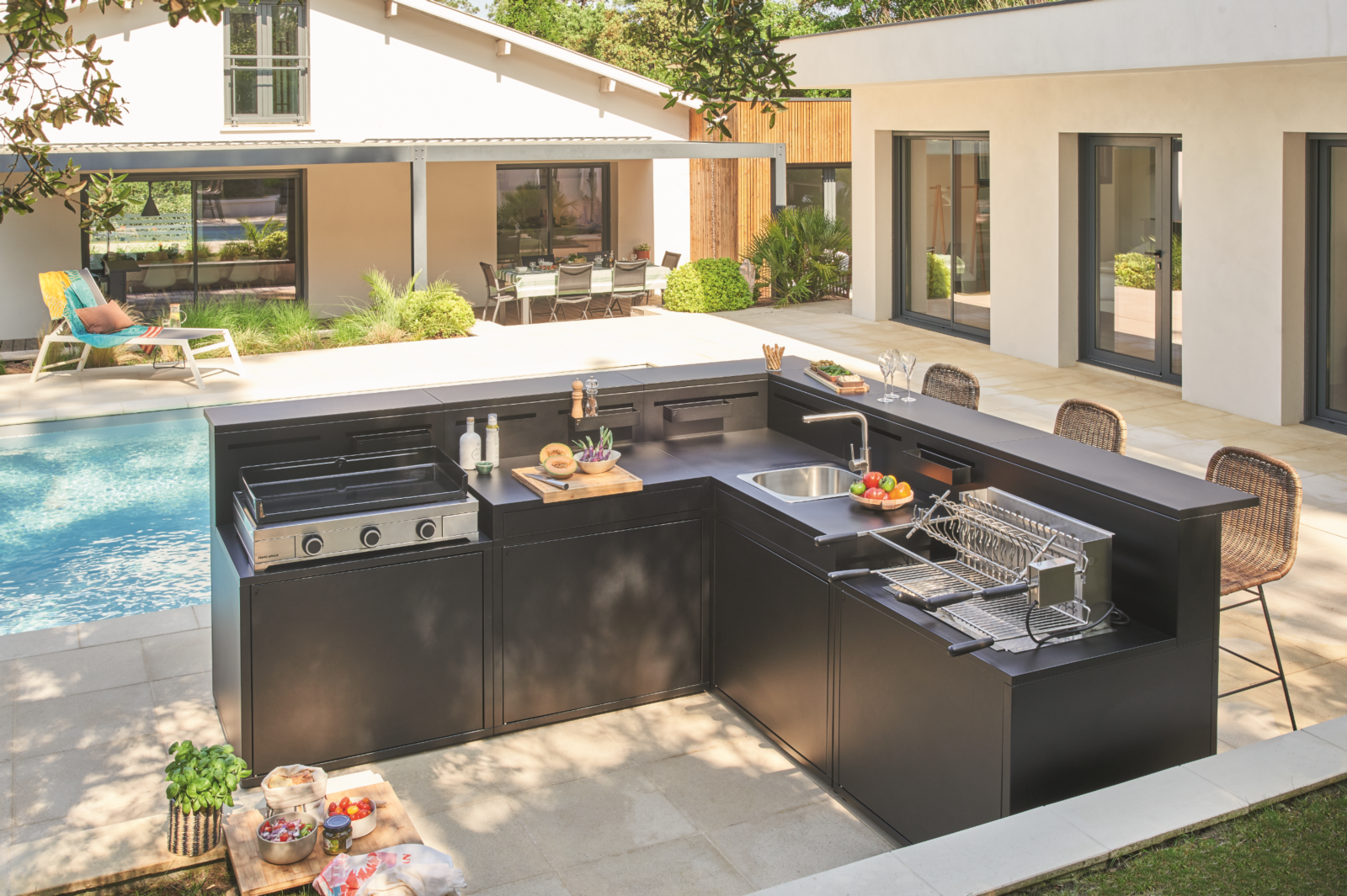 Módulo para cocina exterior con grill color negro 9