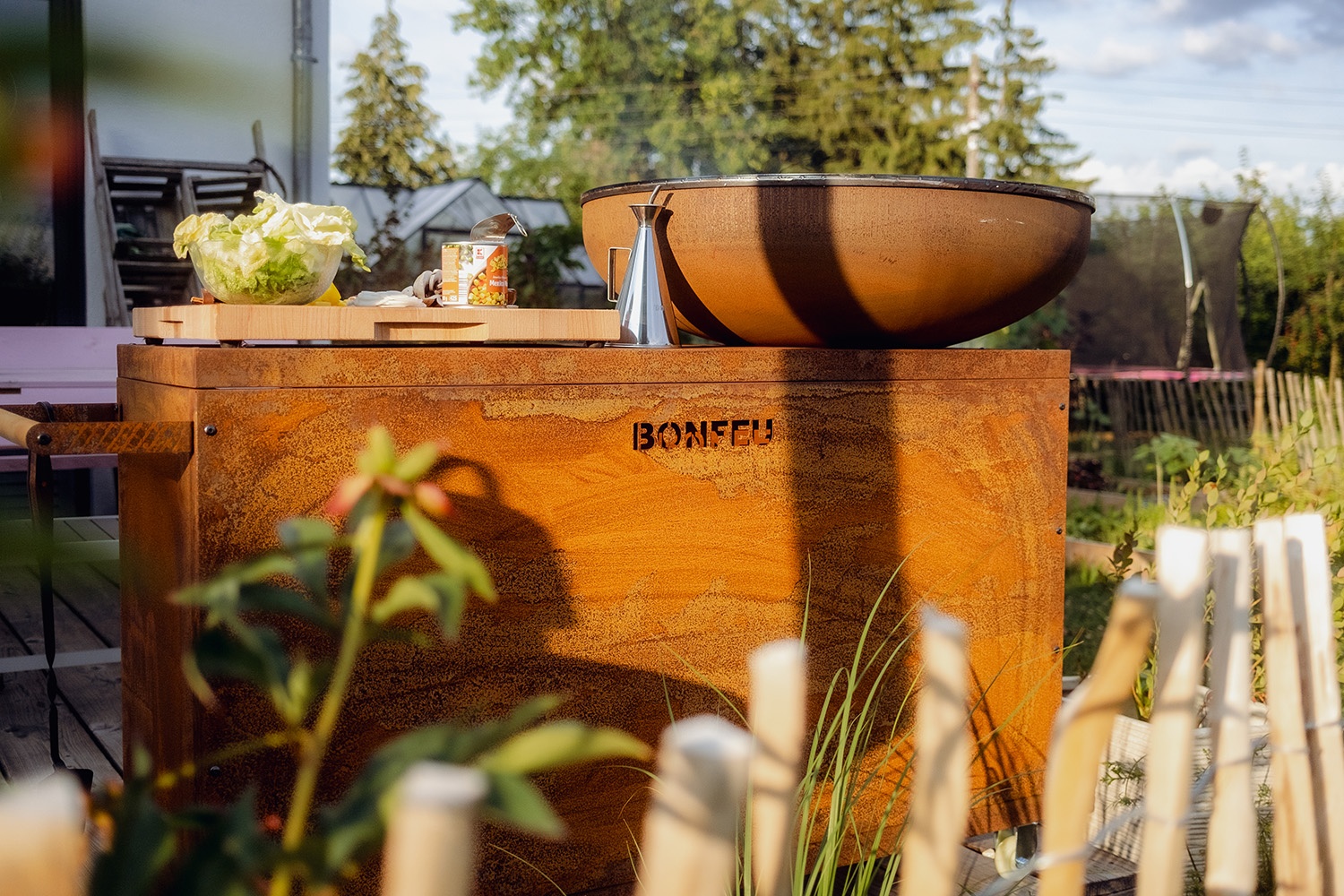 Barbacoa de leña BONBIZA ISLAND CORTEN