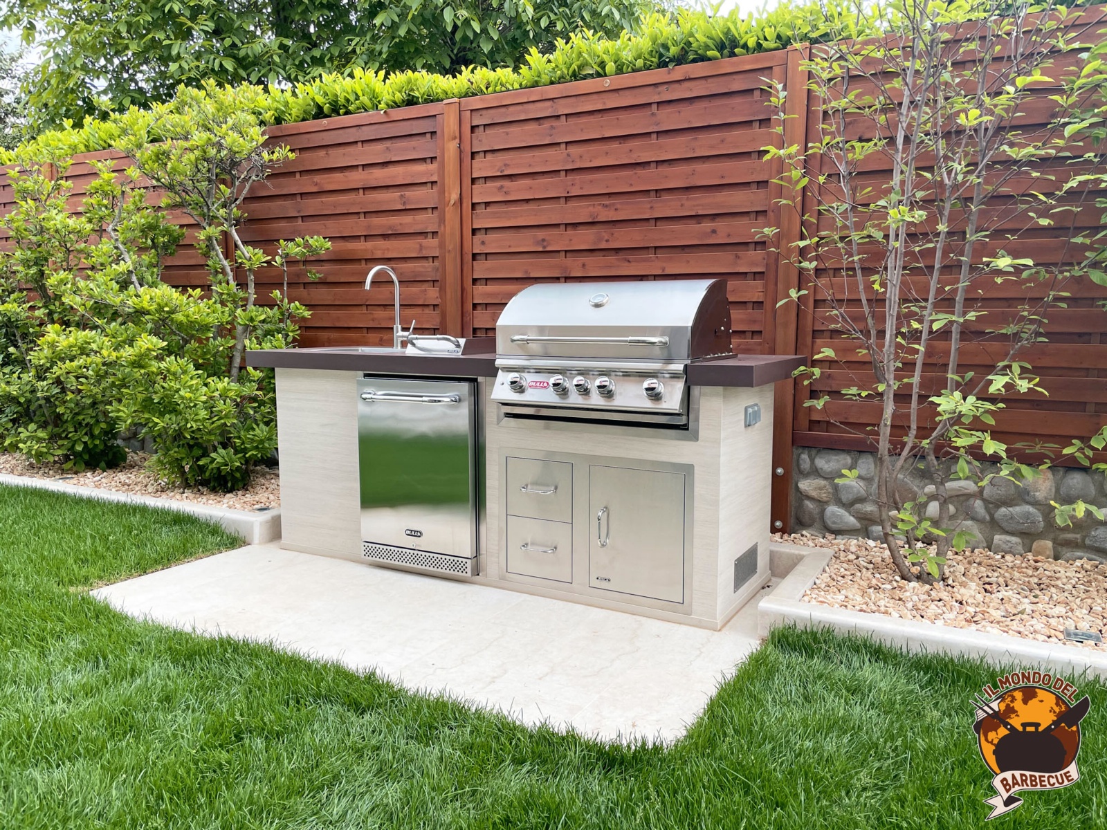 Nevera premium de exterior totalmente inox 150 litros 9