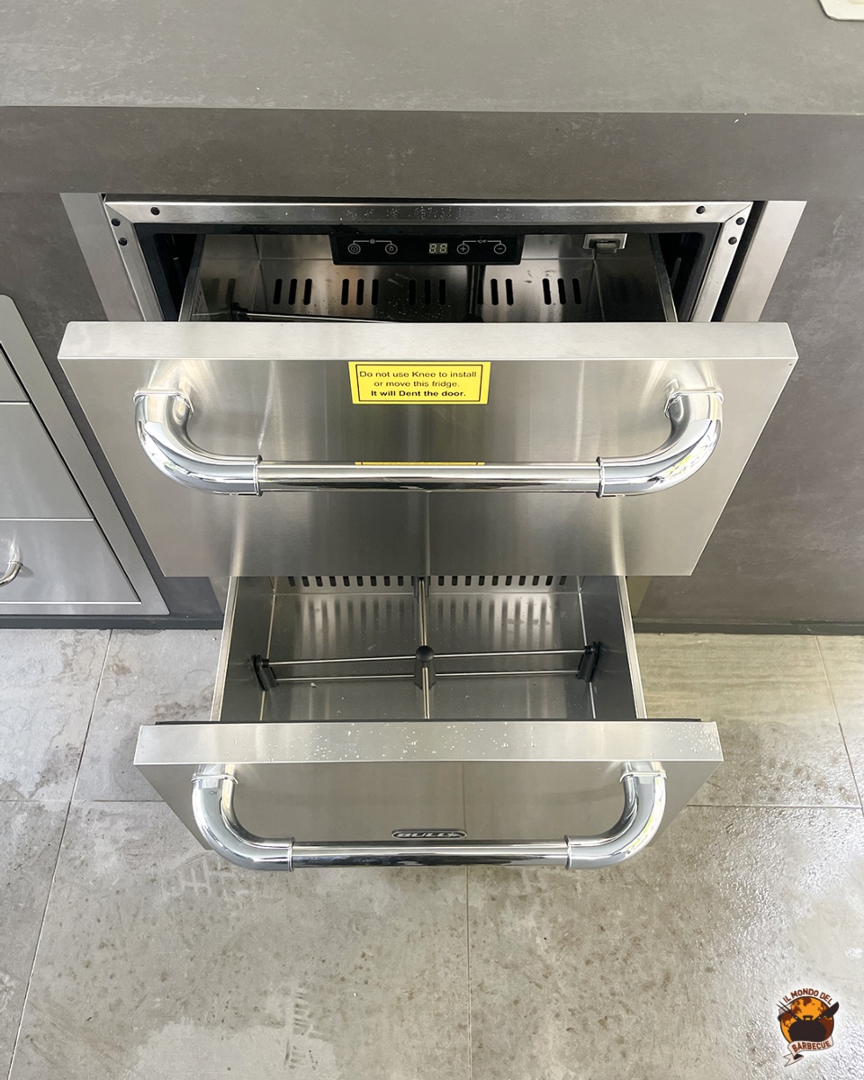 Nevera Premium de exterior con dos cajones totalmente inox 150 litros 8