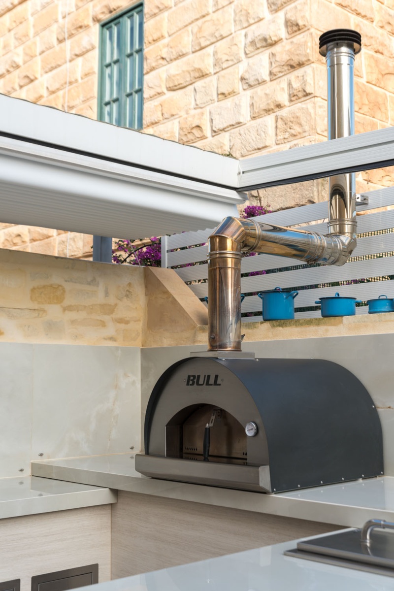 Horno de leña PIZZA BULL 60X60 sin carrito y top antracita 5