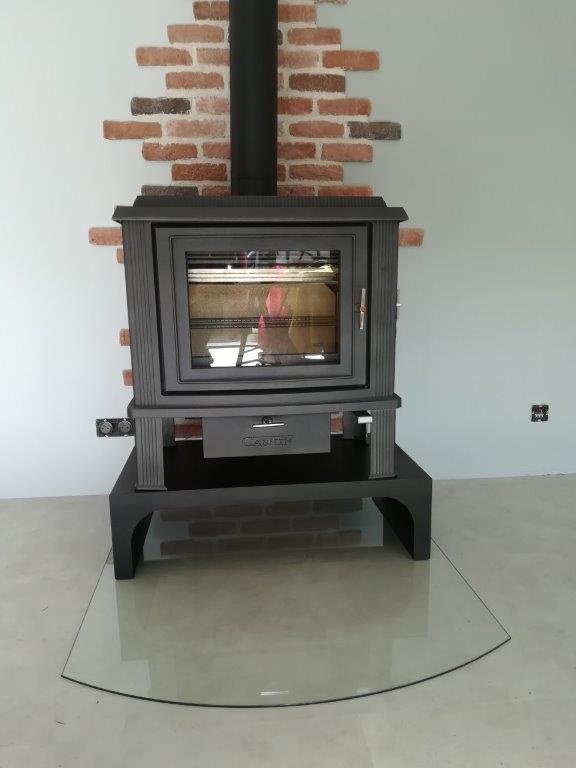 Estufa de leña en fundición C3 8kW 1