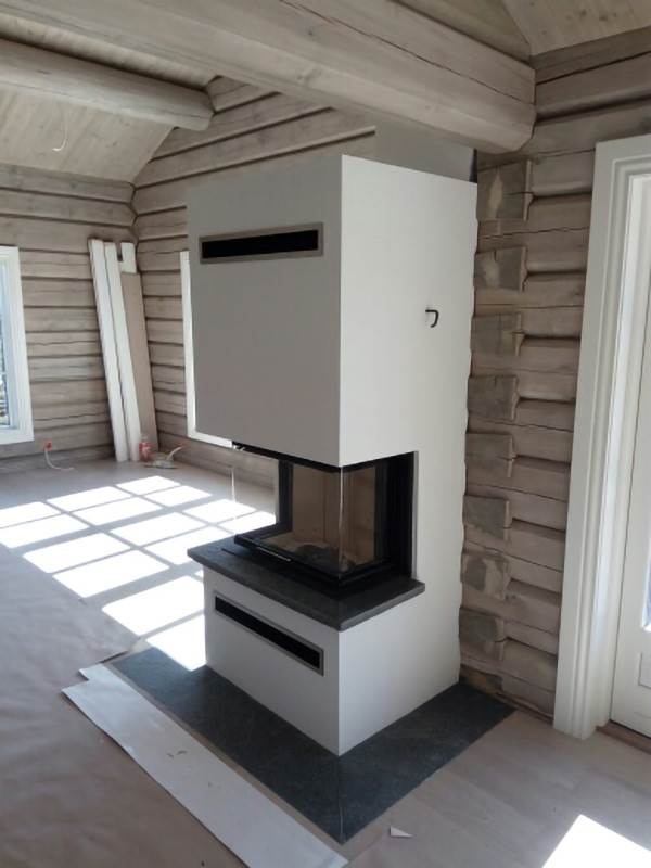 Chimenea de leña HEAT 65.52.31- Doble corner int.ref.negro (Pta guillotina, cr. dividido) HC3LH25