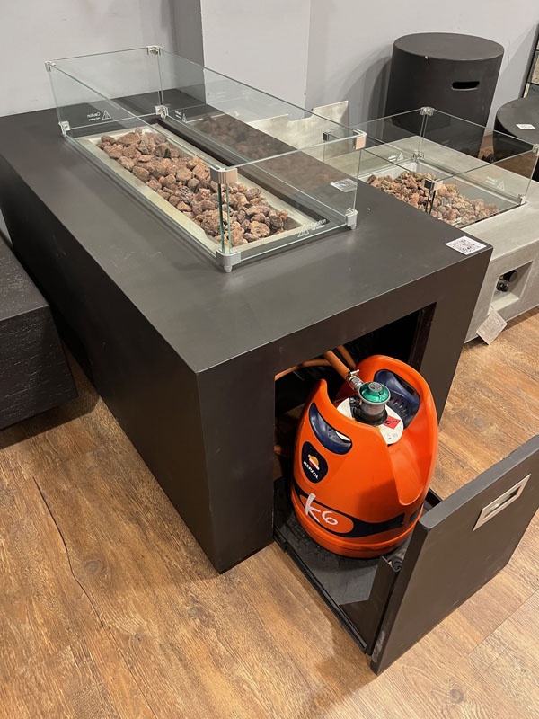 Mesa de exterior composite MISTI LPG 9