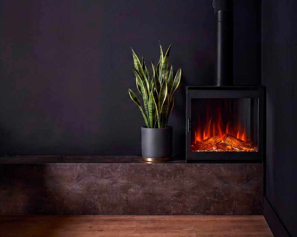 Chimenea eléctrica CUBE con puerta metálica