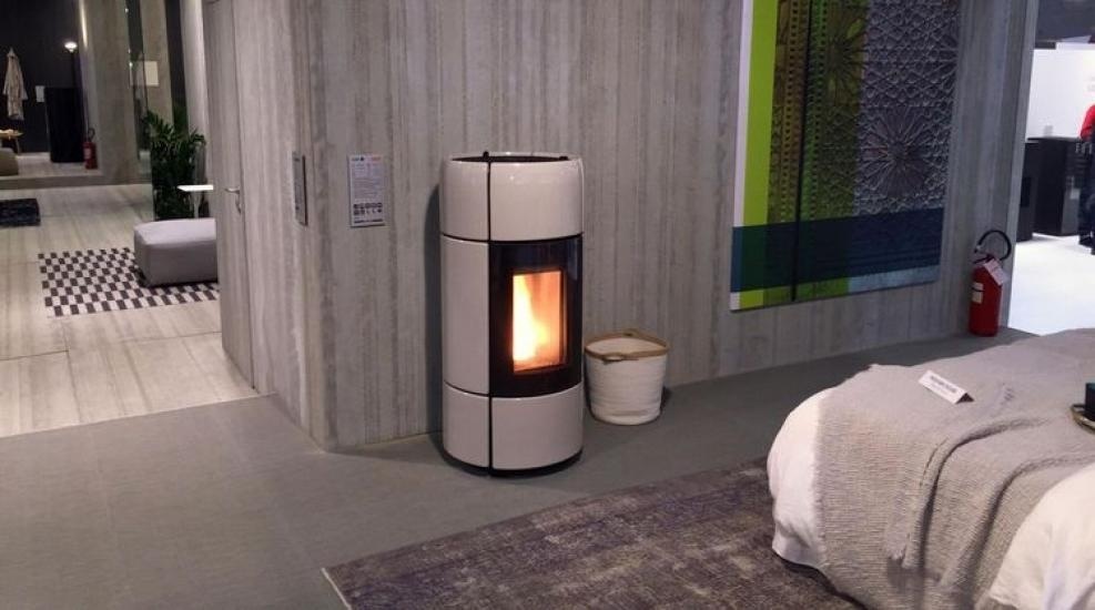 Estufa de pellet CURVE Comfort Air 8kW M2 9
