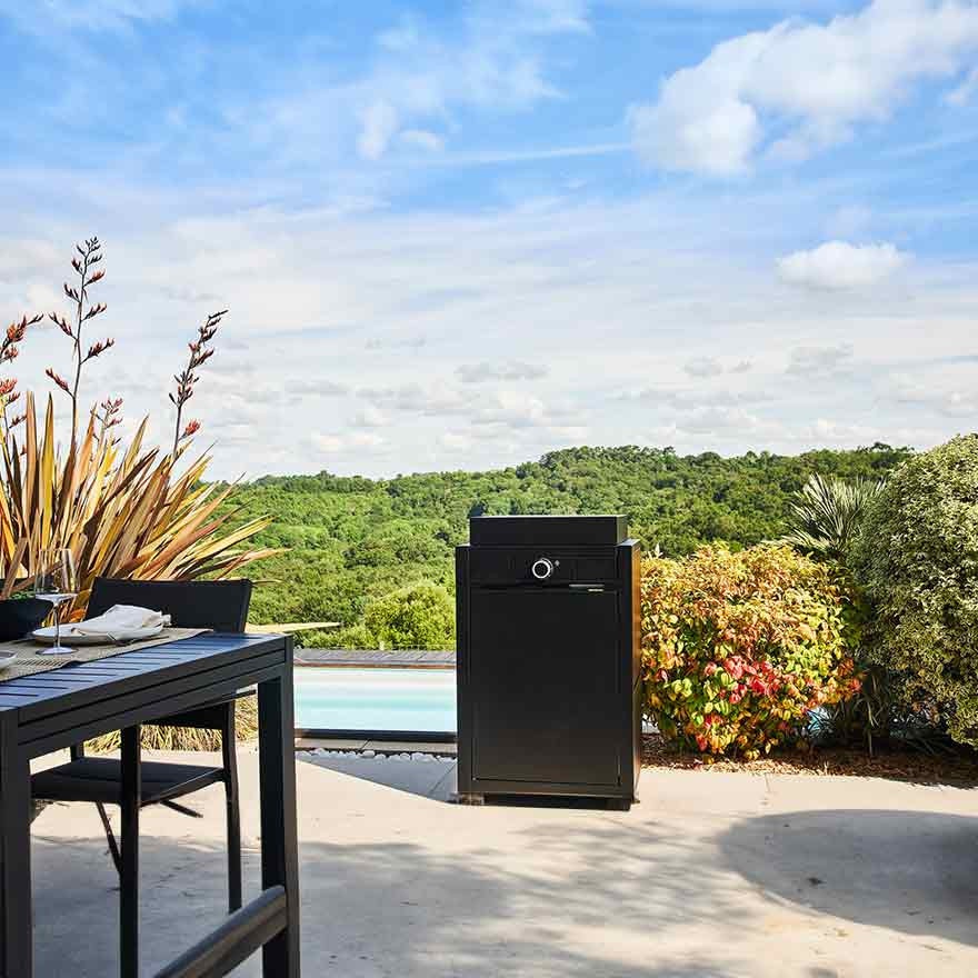 Plancha eléctrica MODERN 45 ACERO NEGRO 1