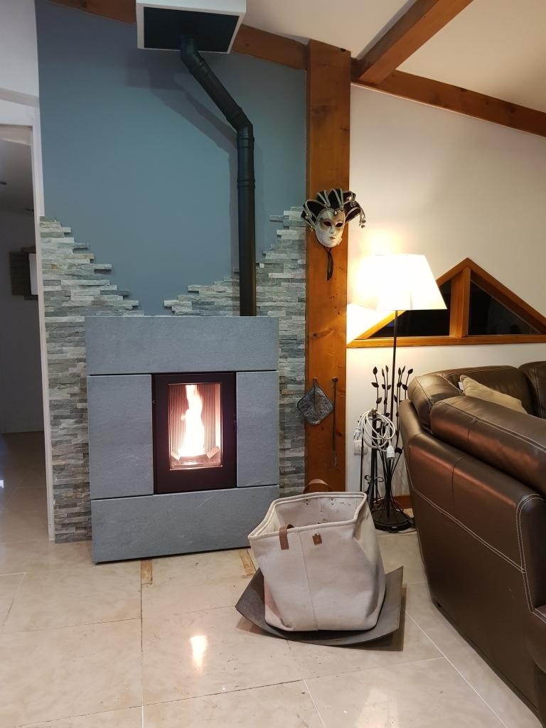 Estufa de pellet RAY COMFORT AIR 8 UP M2 4
