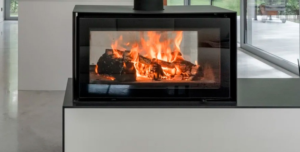 Chimenea de leña VENUS IN THE BOX 850 doble cara 3